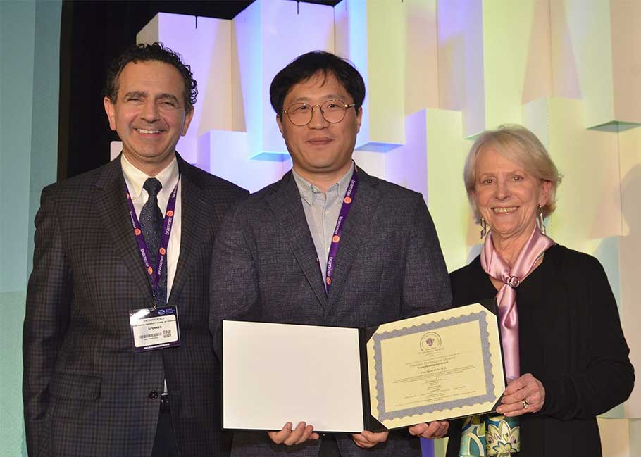 Dr. Yong-Beom Park’s Research in Cartilage Regeneration Earns Him Young Investigator Award